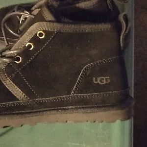 Women's Ugg Neurmel boots